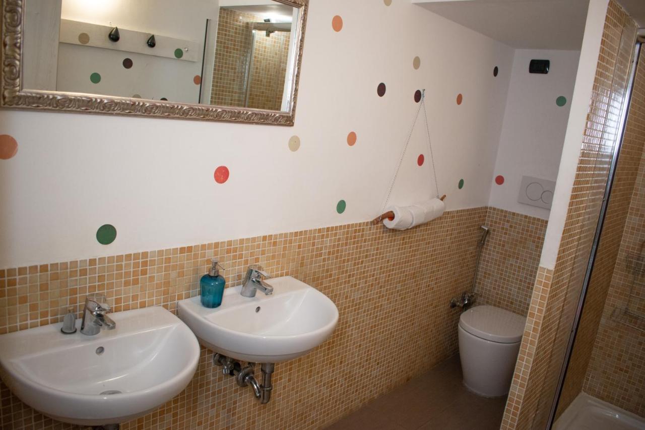 Abbey Hostel Genua Zewnętrze zdjęcie