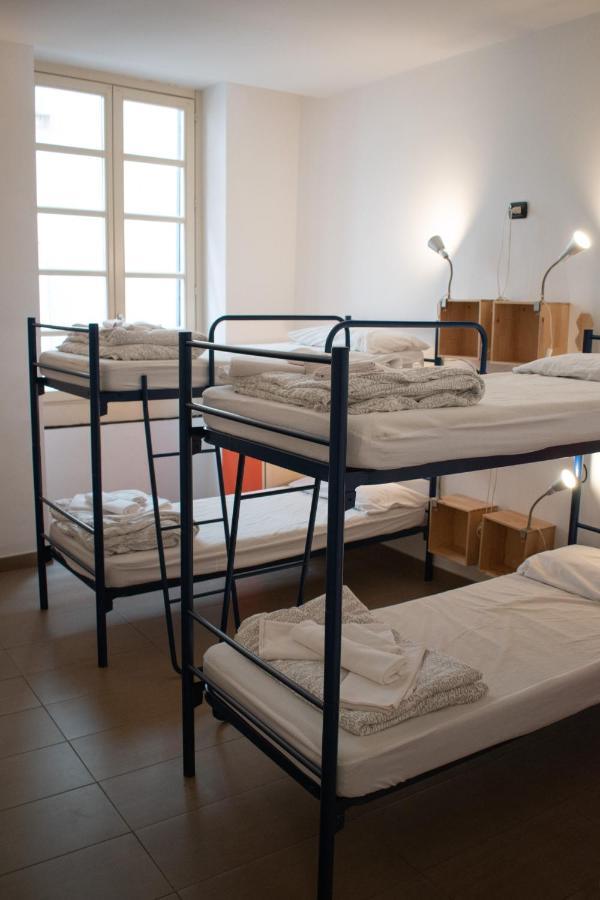 Abbey Hostel Genua Zewnętrze zdjęcie